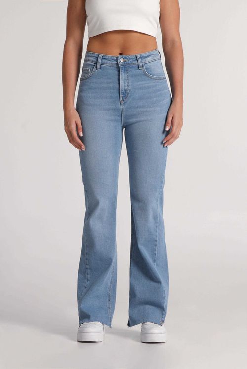 Jeans Skinny Tiro Medio Azul Medio Cortes