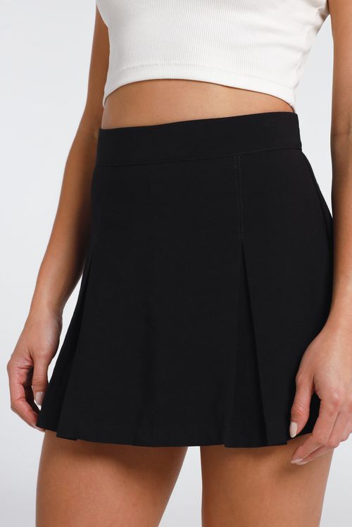 Falda Short Negro Básico