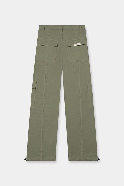 Pantalón Verde Básico