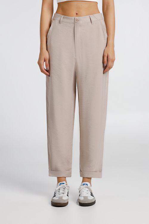 Pantalón Beige Básico