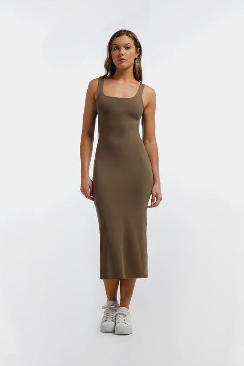Vestido Café Básico