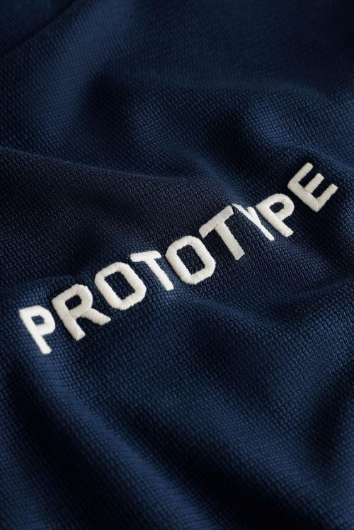 Camiseta Regular Azul Texto