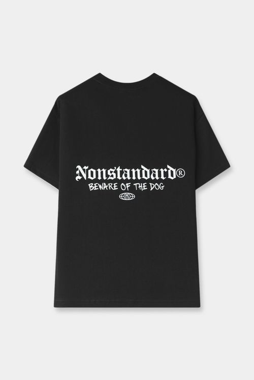 Camiseta Oversize Negro Ilustración