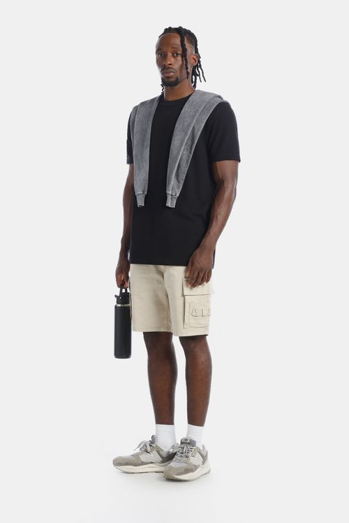 Camiseta Regular Negro Texto