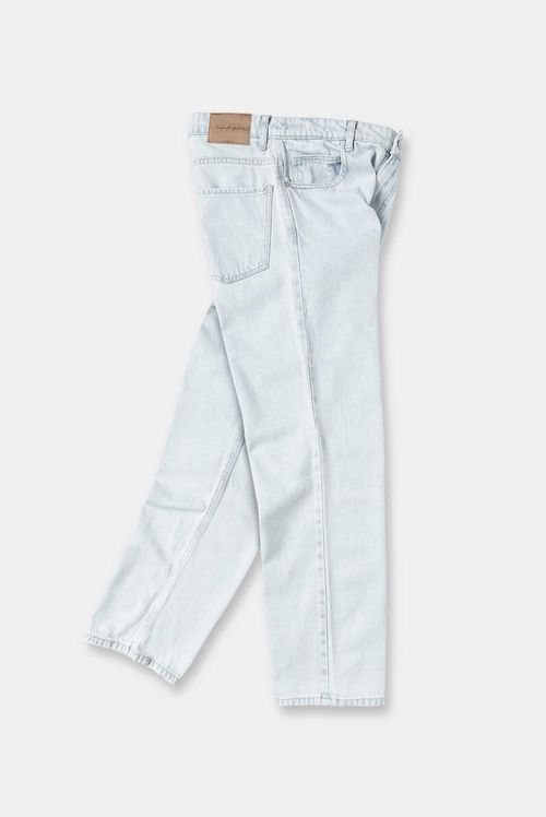 Jeans Regular Fit Azul Hielo Básico