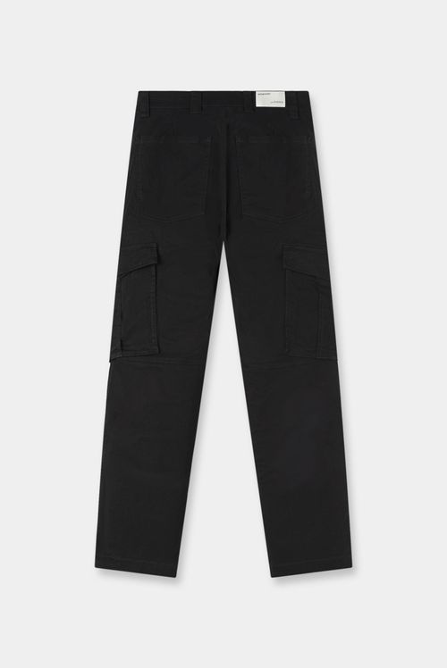 Pantalón Regular Fit Negro Cargo