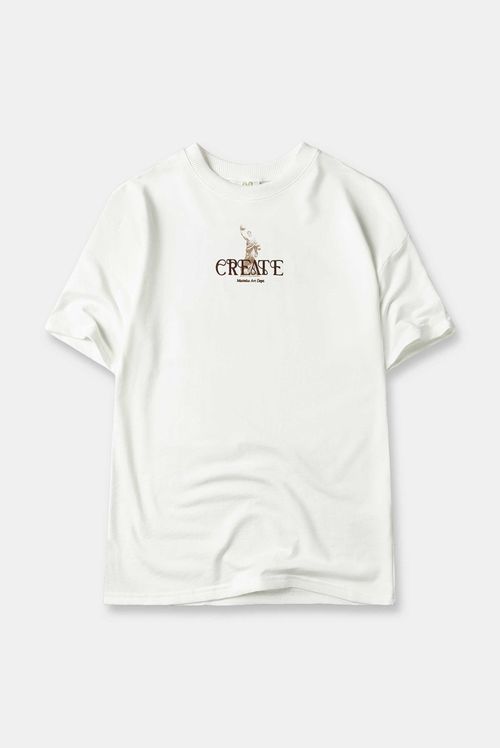 Camiseta Oversize Marfil Ilustración