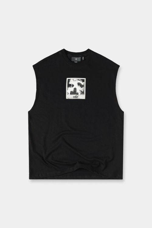 Tank Negro Fotografía