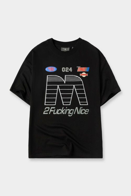 Camiseta Oversize Negro Ilustración