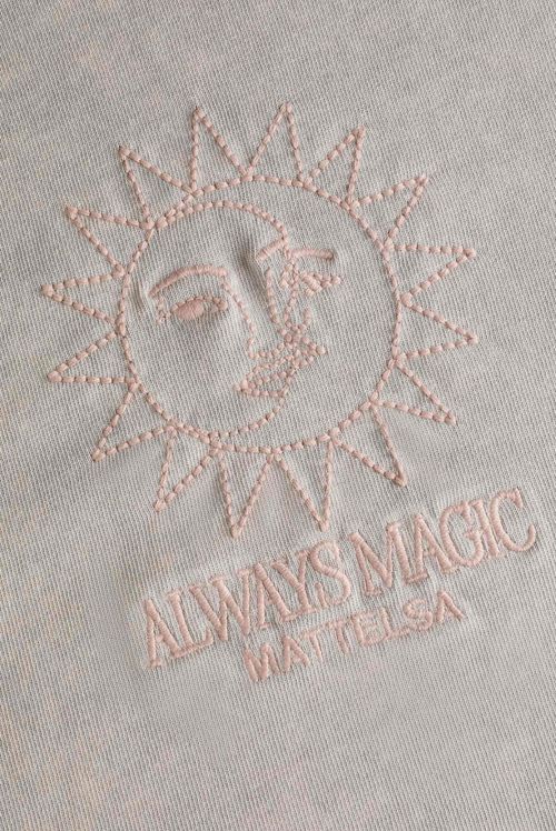 Camiseta Crop Morado Lavandería