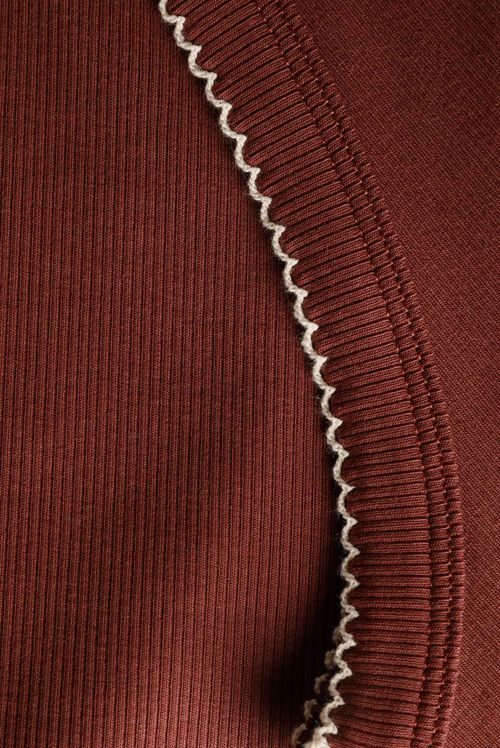 Crop Top Vino Básico